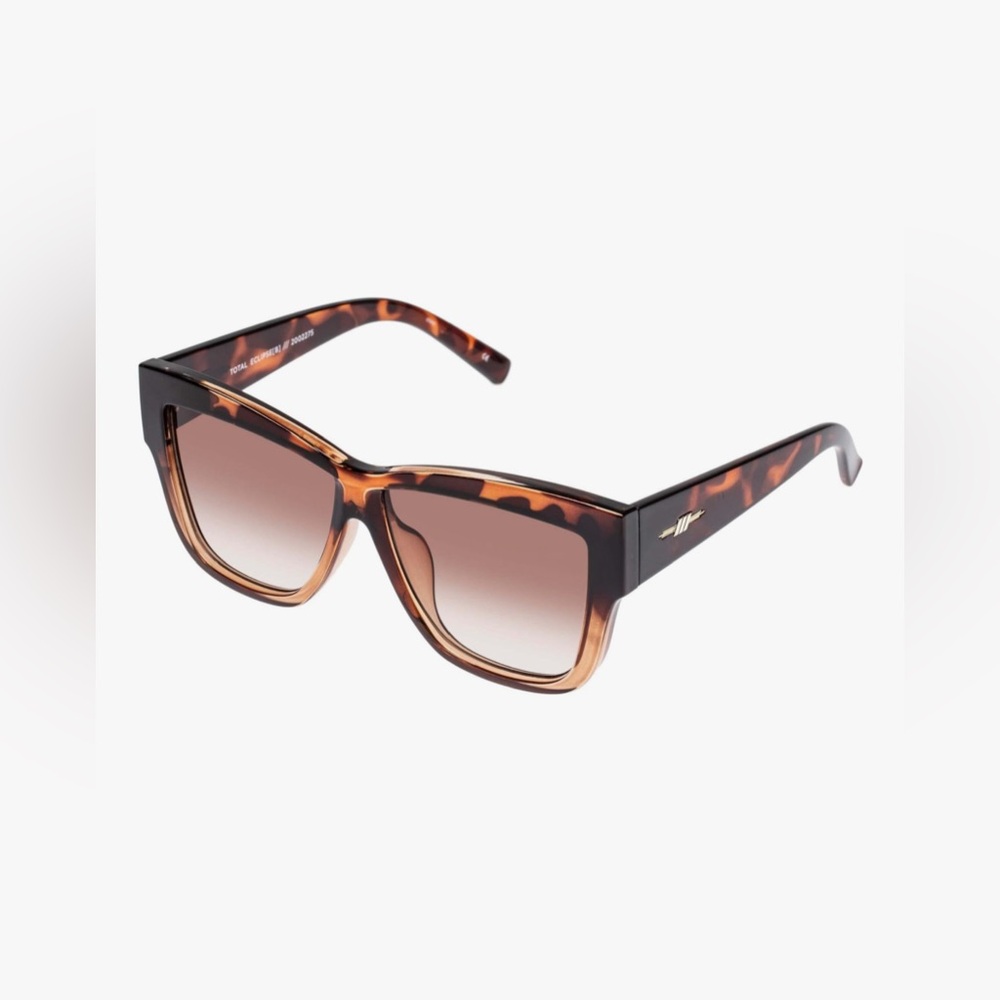 Le Specs Total Eclipse Sunglasses in a brown gradient lens. - Picture 2 of 2